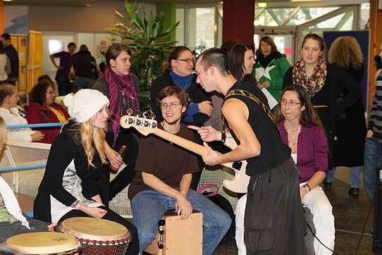 Bild Musizieren an der FakS
